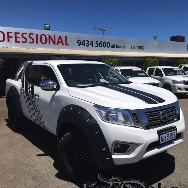 Nissan Navara D23 Monster Ad-Blue - Kut Snake tiivalaiendid (85 mm)