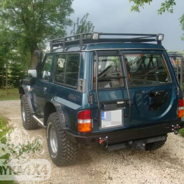 Nissan Patrol Y60 - Fabryka 4x4 metallist tagastange