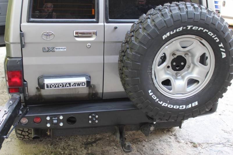 TOYOTA LAND CRUISER HZJ71 99-07 - Fabryka 4x4 rattahoidja