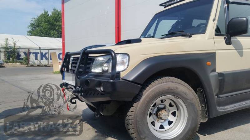 Hyundai Galloper Innovation 98-03 - Fabryka 4x4 metallist esistange toruga