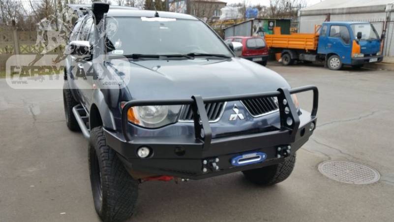 Mitsubishi L200 IV 05-10 - Fabryka 4x4 metallist esistange toruga