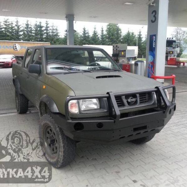 Nissan Navara D22 97-00 - Fabryka 4x4 metallist esitange toruga