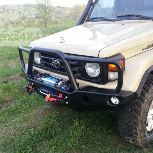 Toyota Land Cruiser HZJ 71 99-07 - Fabryka 4x4 metallist esistange