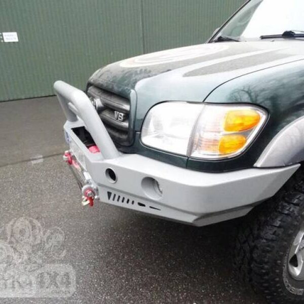 Toyota Sequoia 01-04 - Fabryka 4x4 metallist esistange toruga